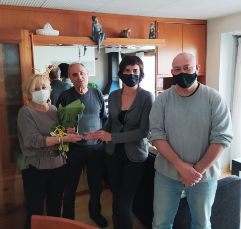 Homenatge a les parelles que fan 50 anys de casades.