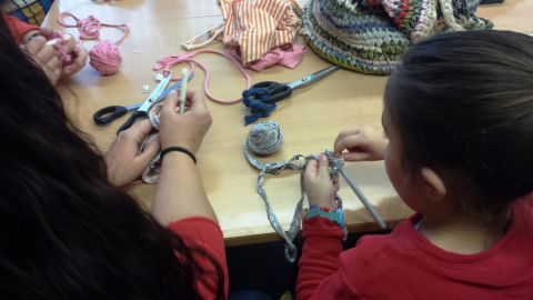 Taller de reciclatge de samarretes