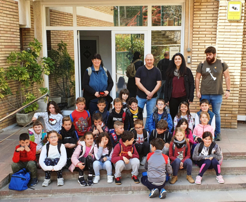 Visita de l'escola Font de l'Orpina a l'Ajuntament.