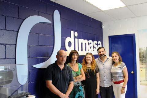 L'alcalde de Vacarisses i la regidora de Promoció Econòmica amb representants de Dimasa. Font: Dimasa.
