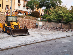 Obres de millora de la plaça Joan Bayà.
