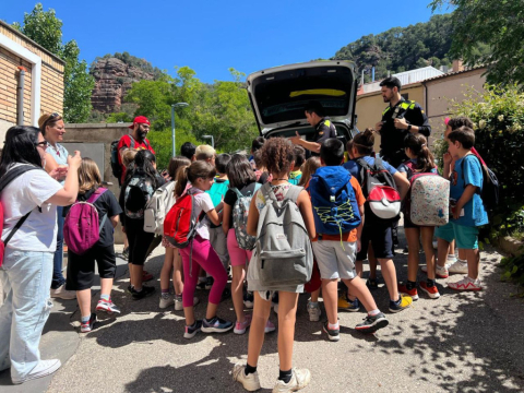 L’escola Font de l’Orpina visita l’Ajuntament