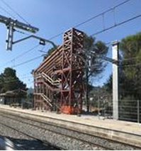 Vista exterior del pas superior. Font: Rodalies.