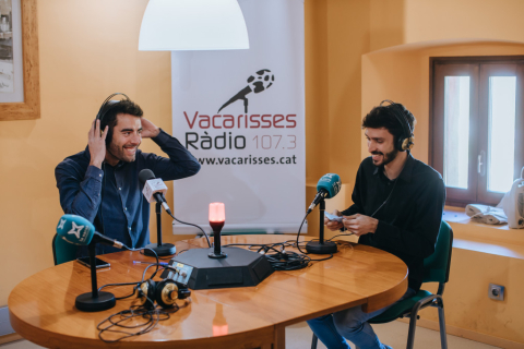 Neix ‘Vacarisses al dia’, el nou magazín de Vacarisses Ràdio.