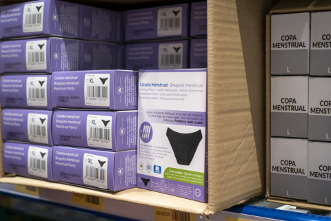 Repartiment gratuït de productes menstruals reutilitzables a totes les farmàcies. Font: Gencat
