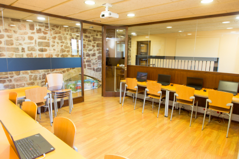 Biblioteca municipal El Castell