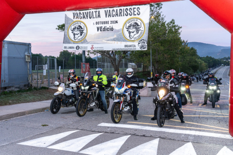 La Vacavolta de Vacarisses arriba a la 5a edició. Autoria: Moto Clàssic Vacarisses