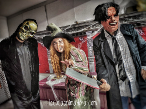 Castanyada terrorífica al Punt de Vol.