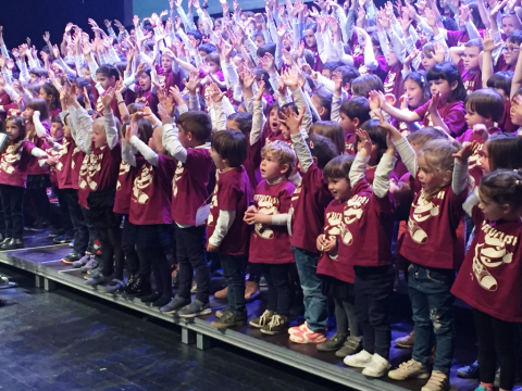 L'EMMV, a la cantata infantil.
