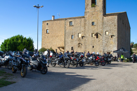 La Vacavolta de Vacarisses arriba a la 5a edició. Autoria: Moto Clàssic Vacarisses